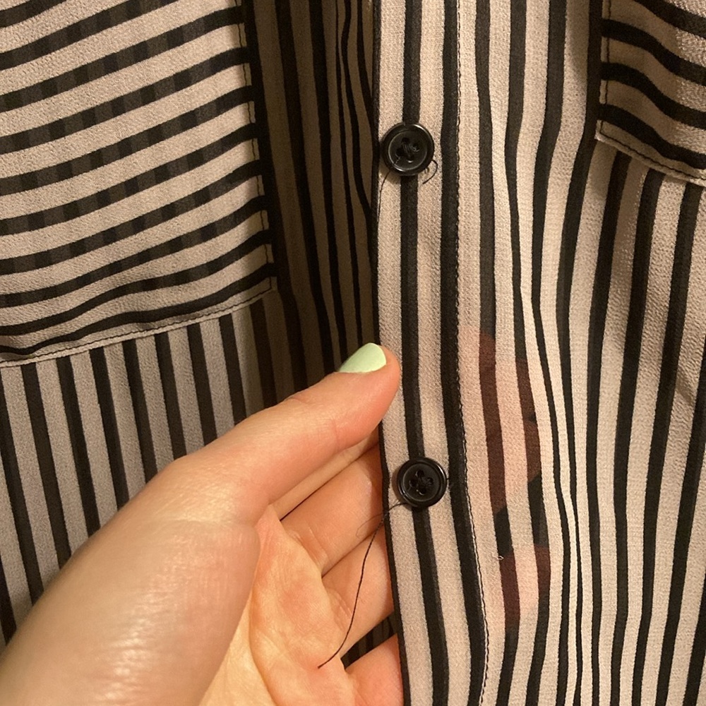 Loft button down blouse - Picture 4 of 6